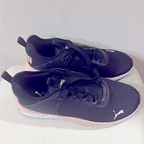 PUMA Women's Softfoam PC Runner Sneakers - Picture 2 of 6